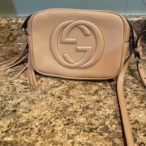 Tan Gucci Soho small leather bag with Tassel